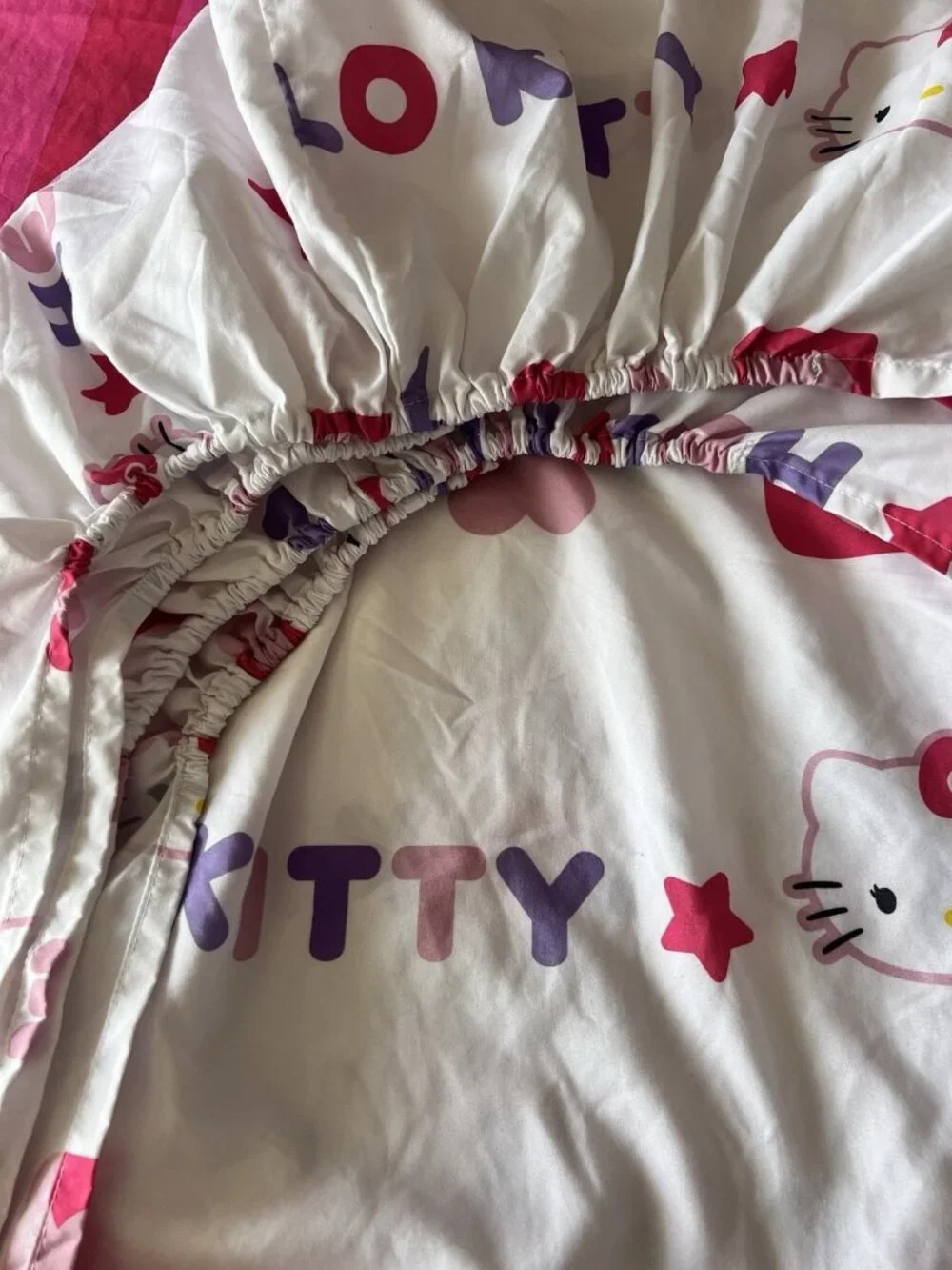 HELLO KITTY 4 Pc Twin Sheet Set Pink White Fitted Flat 2 Pillowcases Kids Rooms